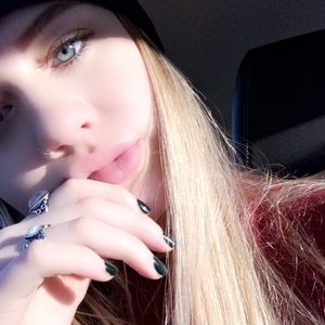 Meet your Posher, Kassidy